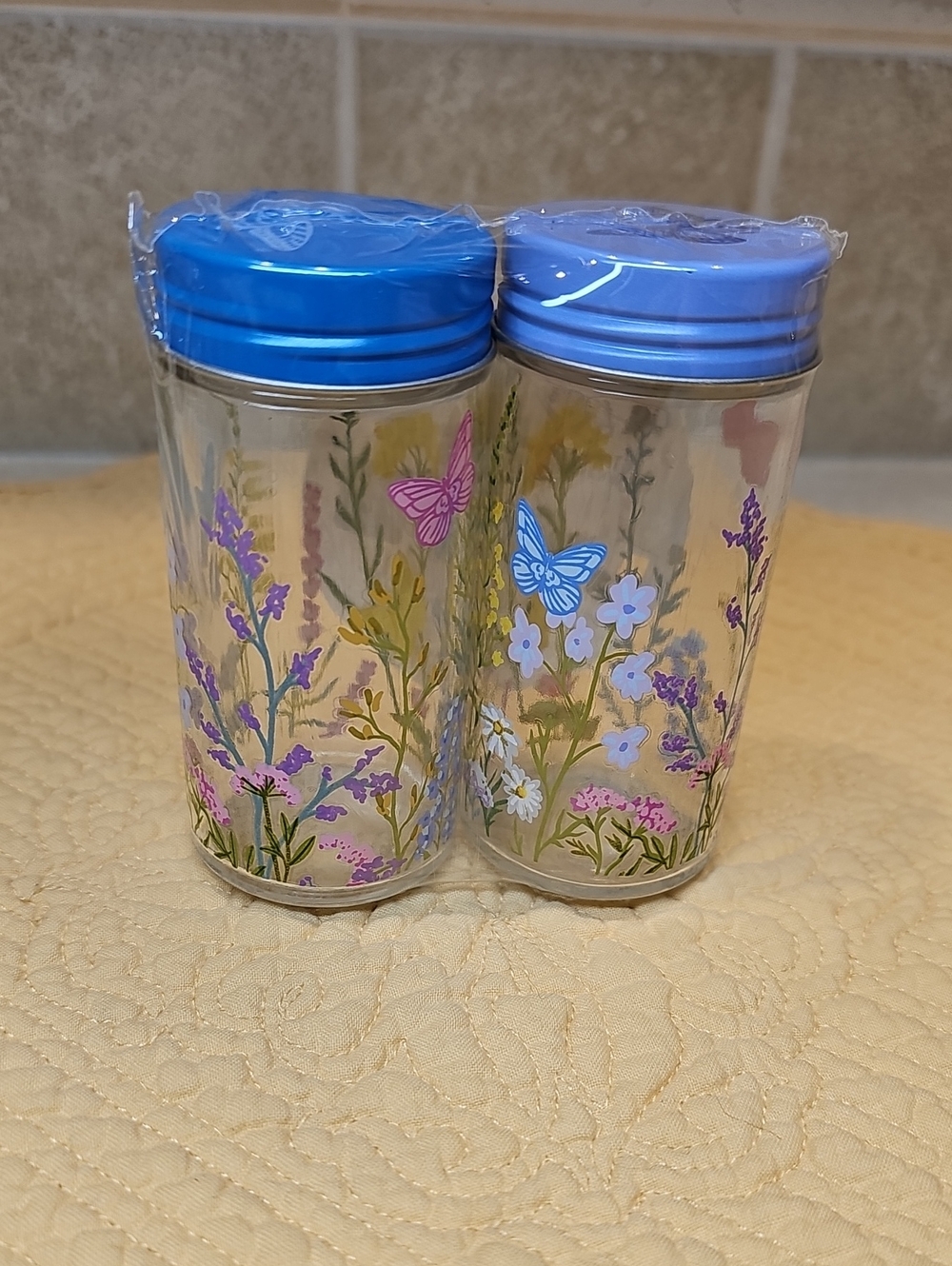 Dolly Parton Wildflower 2pc. Glass Spice Shaker Set